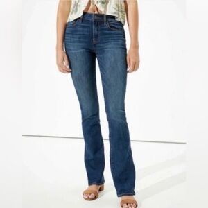 American Eagle low rise Kick Boot stretch Jeans Size 4 Short‎